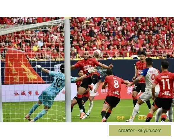 亚冠联赛经典对决重现，球队荣耀之战备受期待状况持续升温。